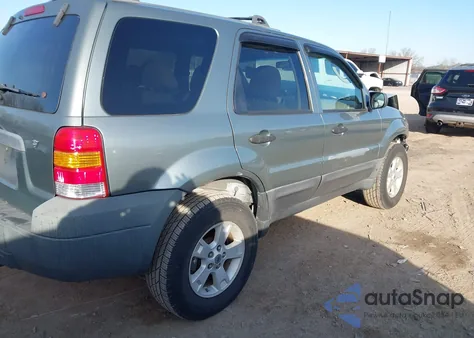 2006 Ford Escape Xlt/Xlt Sport from USA, damaged, VIN 1FMCU93156KA43512
